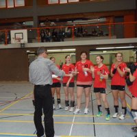 Volleyball-Mädchen holen ersten Platz